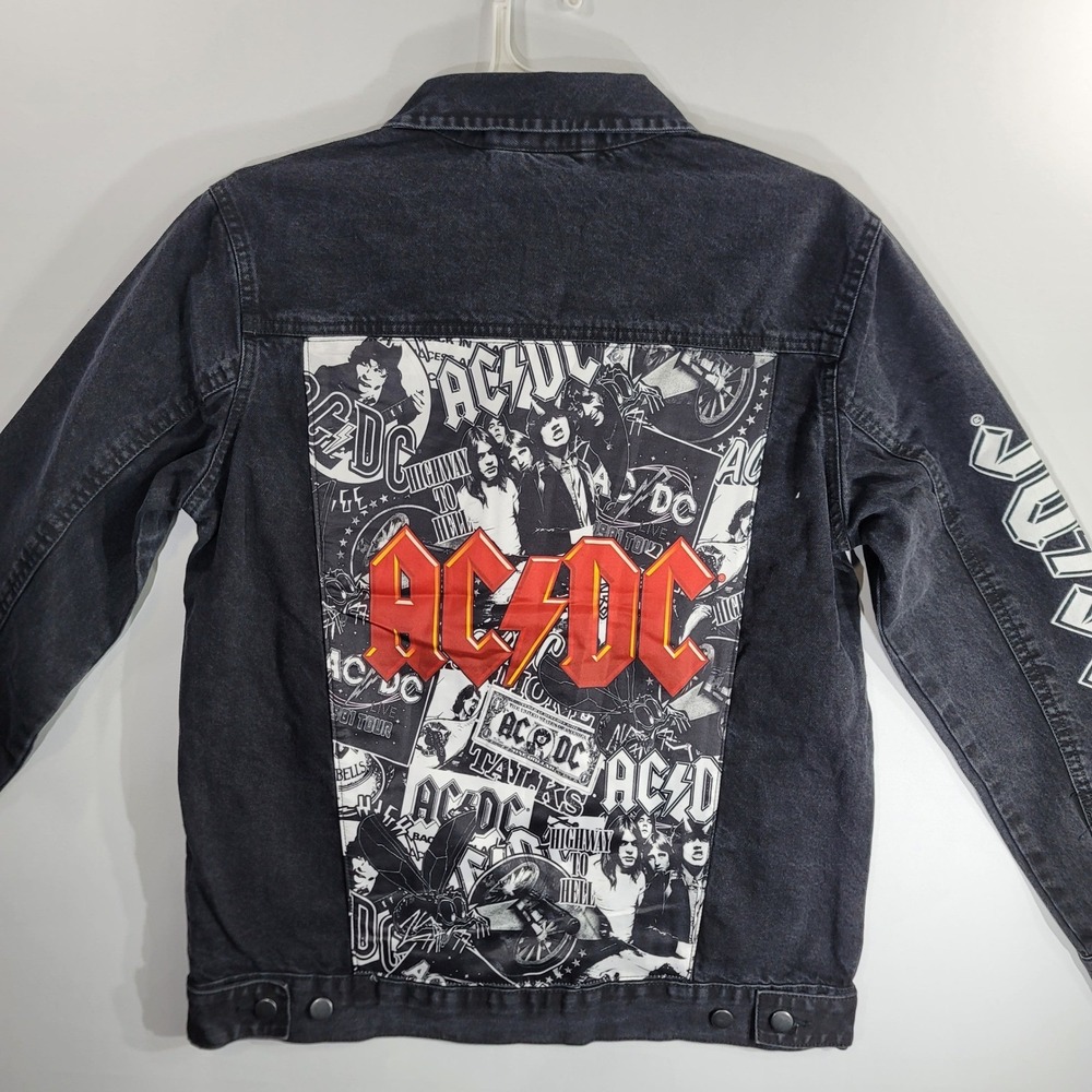 ACDC Mens Black Denim Jacket Rock Band Graphic Trucker Small SKU 39